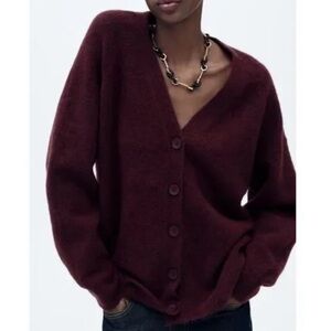 Zara Smooth Knit Soft Cardigan Size:M